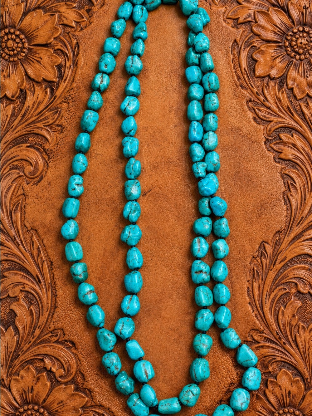 Turquoise Nugget Beaded Necklace - Blue